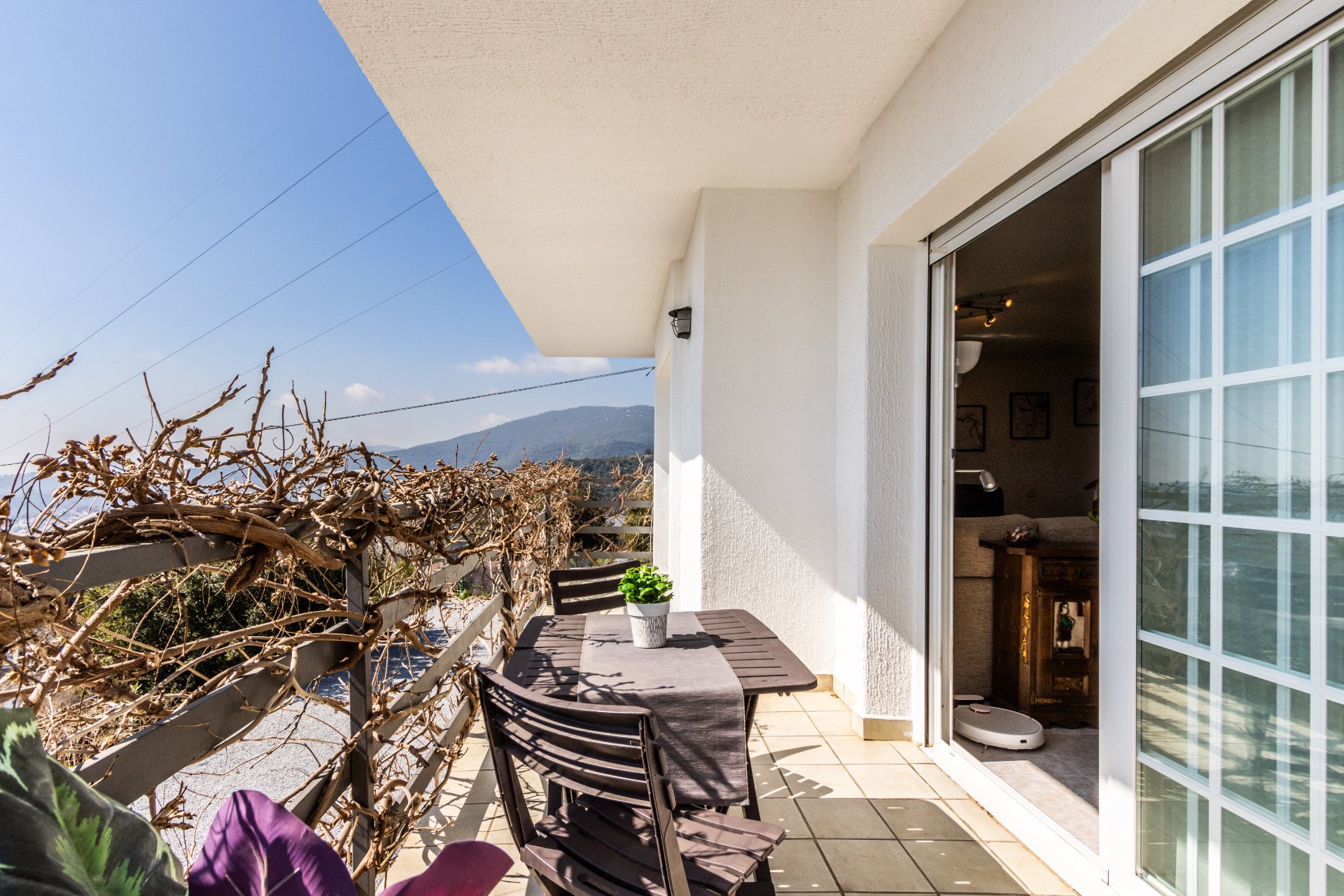 Exclusiva Casa Unifamiliar con Vistas Panorámicas en La Font dels Enamorats, Caldes de Montbui - Imagen 9