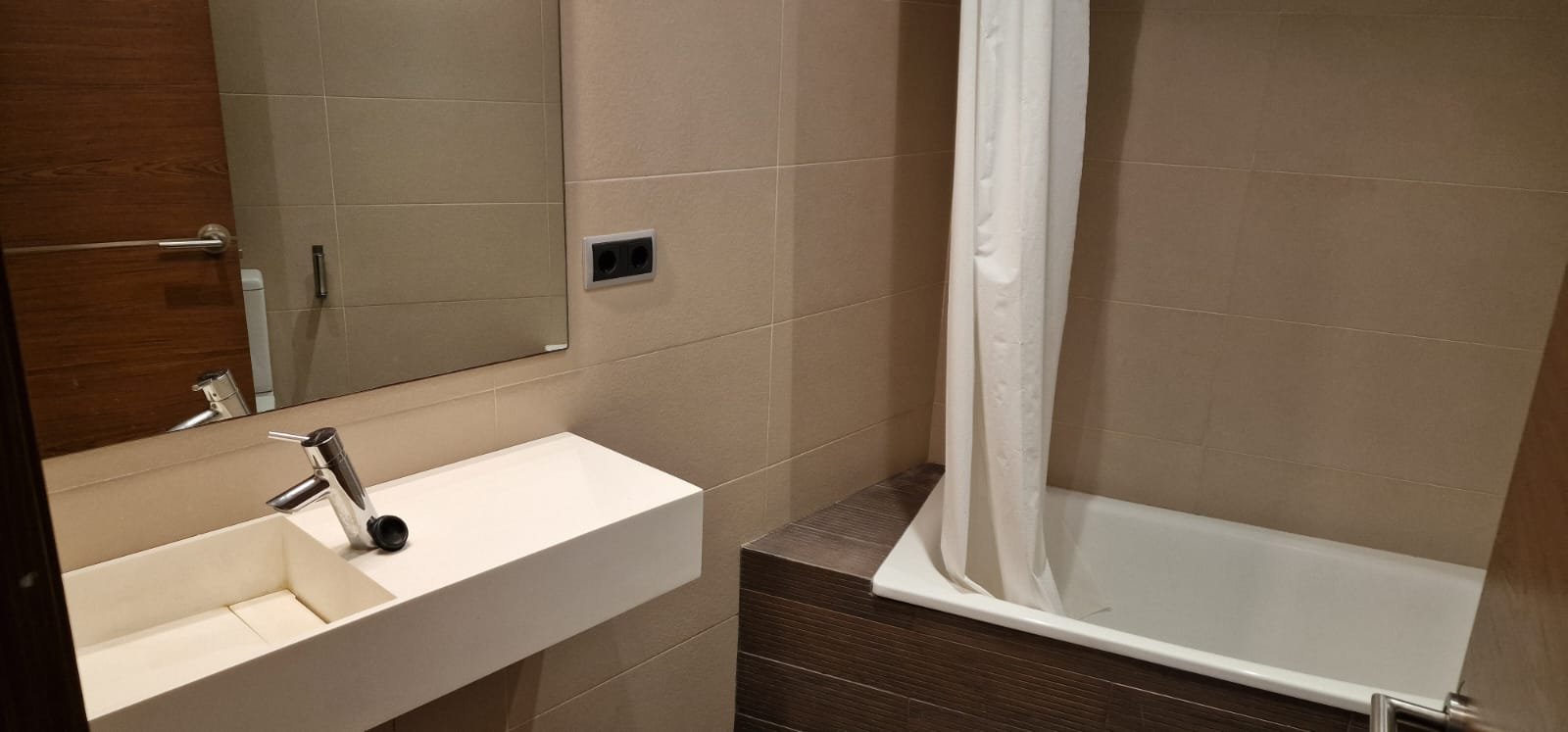 Piso en venta con ascensor - Imagen 49