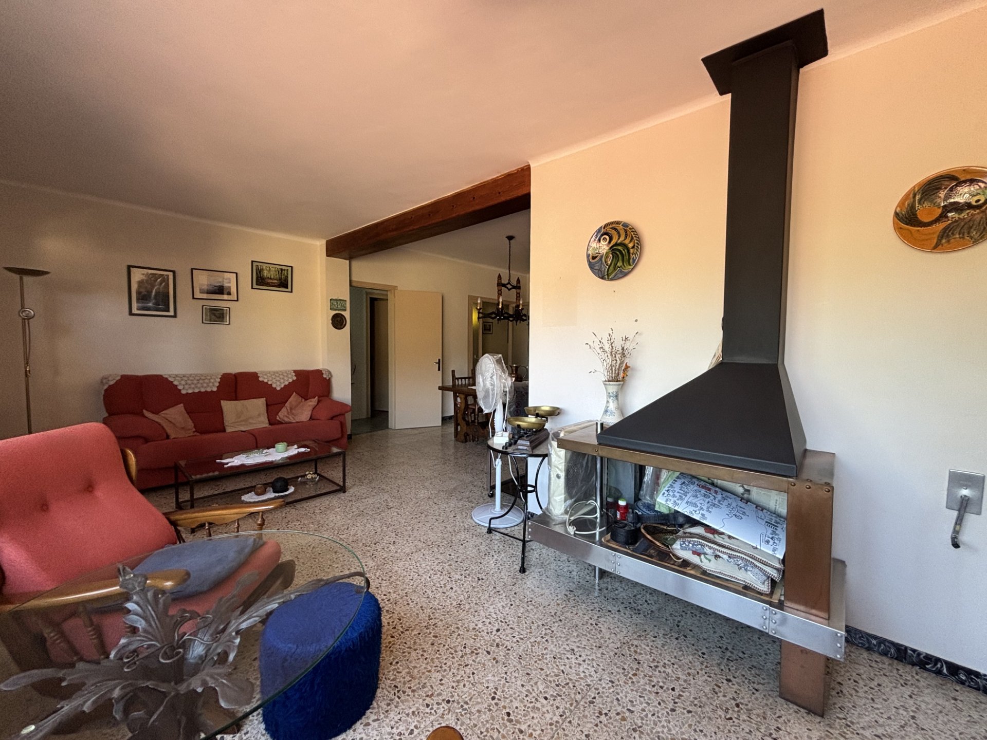 OPORTUNIDAD en el centro de Sant Feliu edificio 2 pisos y posibilidad de contruir 10/12 pisos en terreno anexo o casas paredadas - Imagen 12